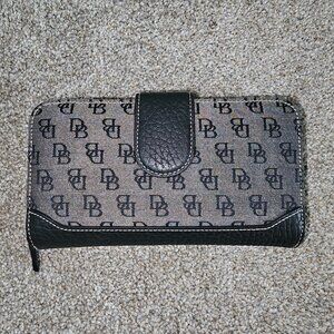 Dooney & Bourke Wallet